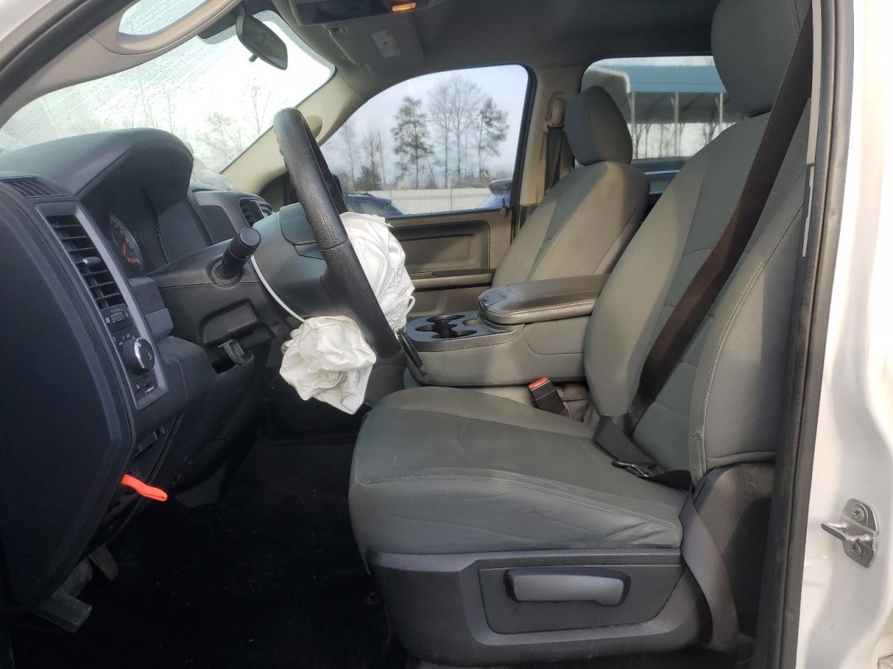 2017 RAM 1500 ST - Фото 7