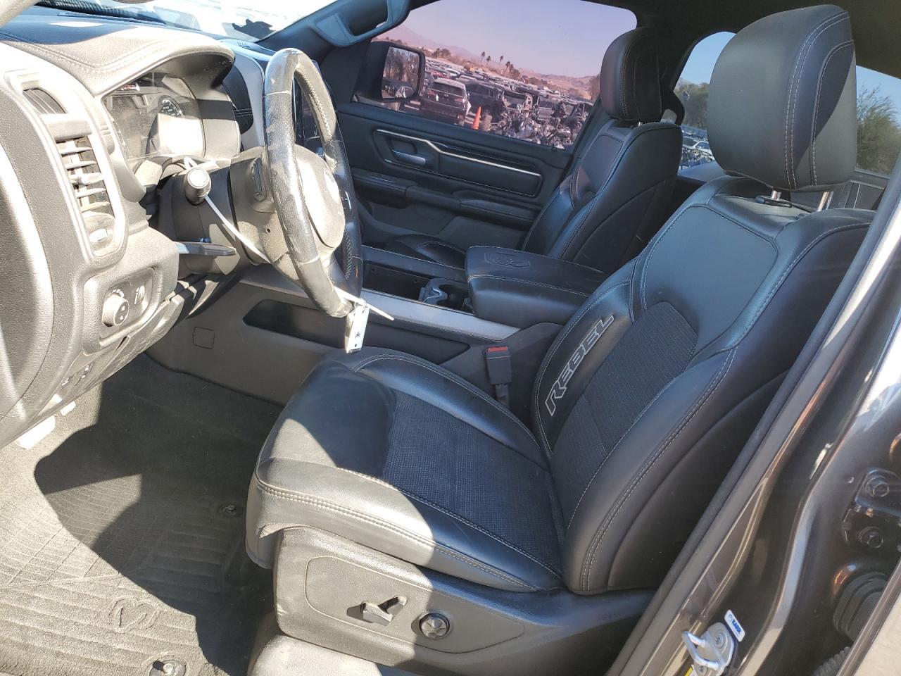 2020 RAM 1500 REBEL - Фото 7