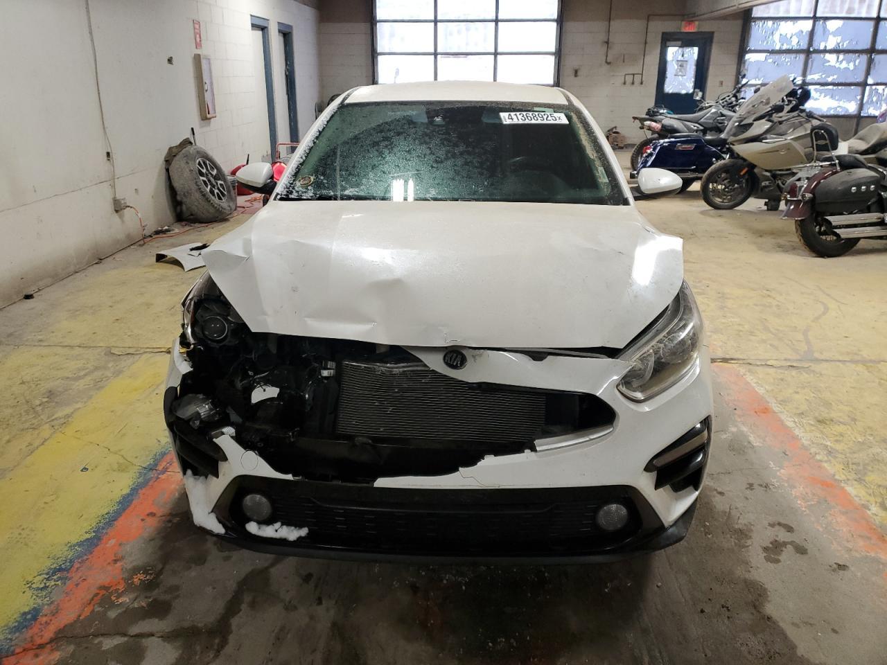 2021 KIA FORTE FE - Image 5