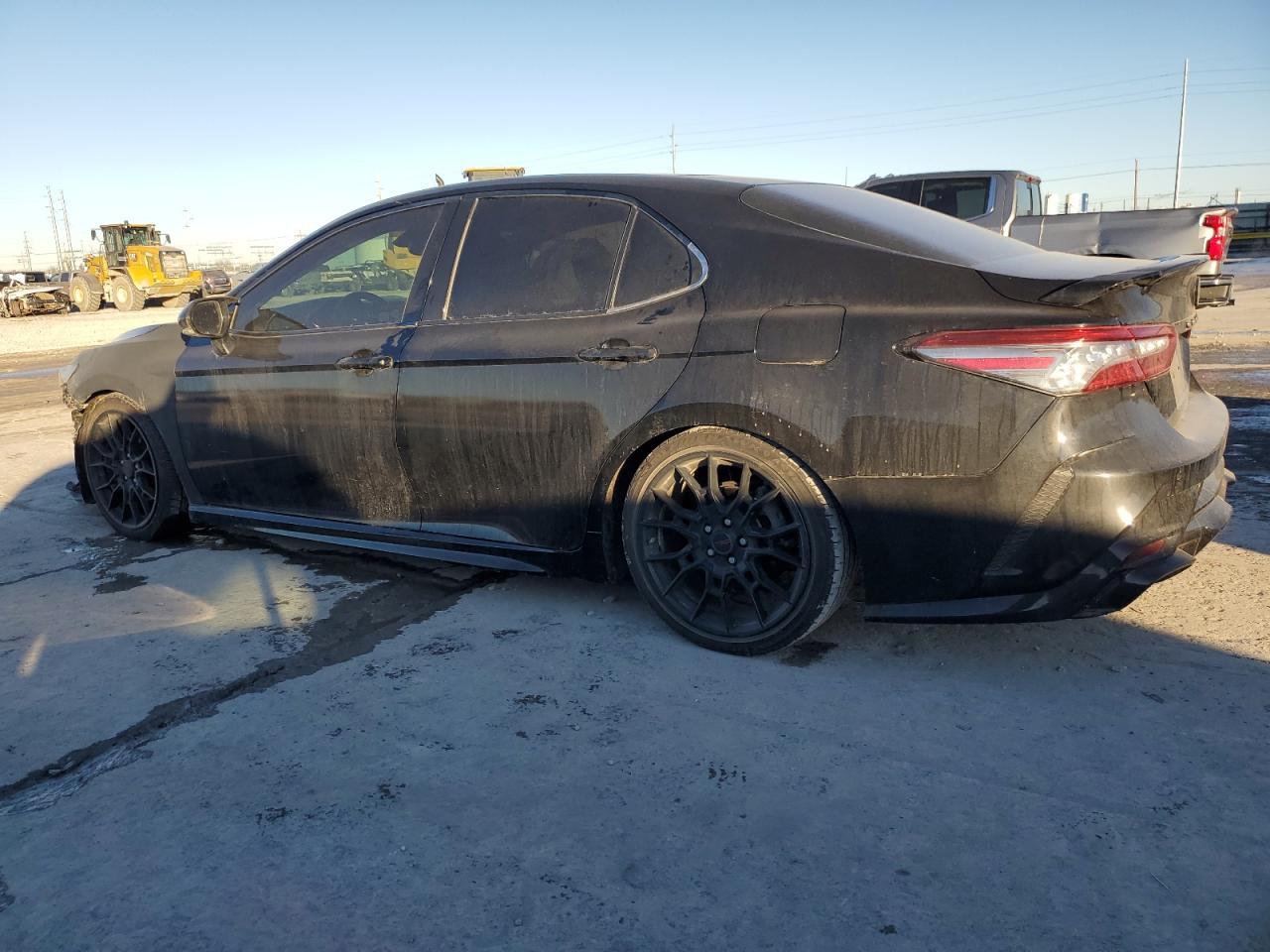 2018 TOYOTA CAMRY XSE - Image 2