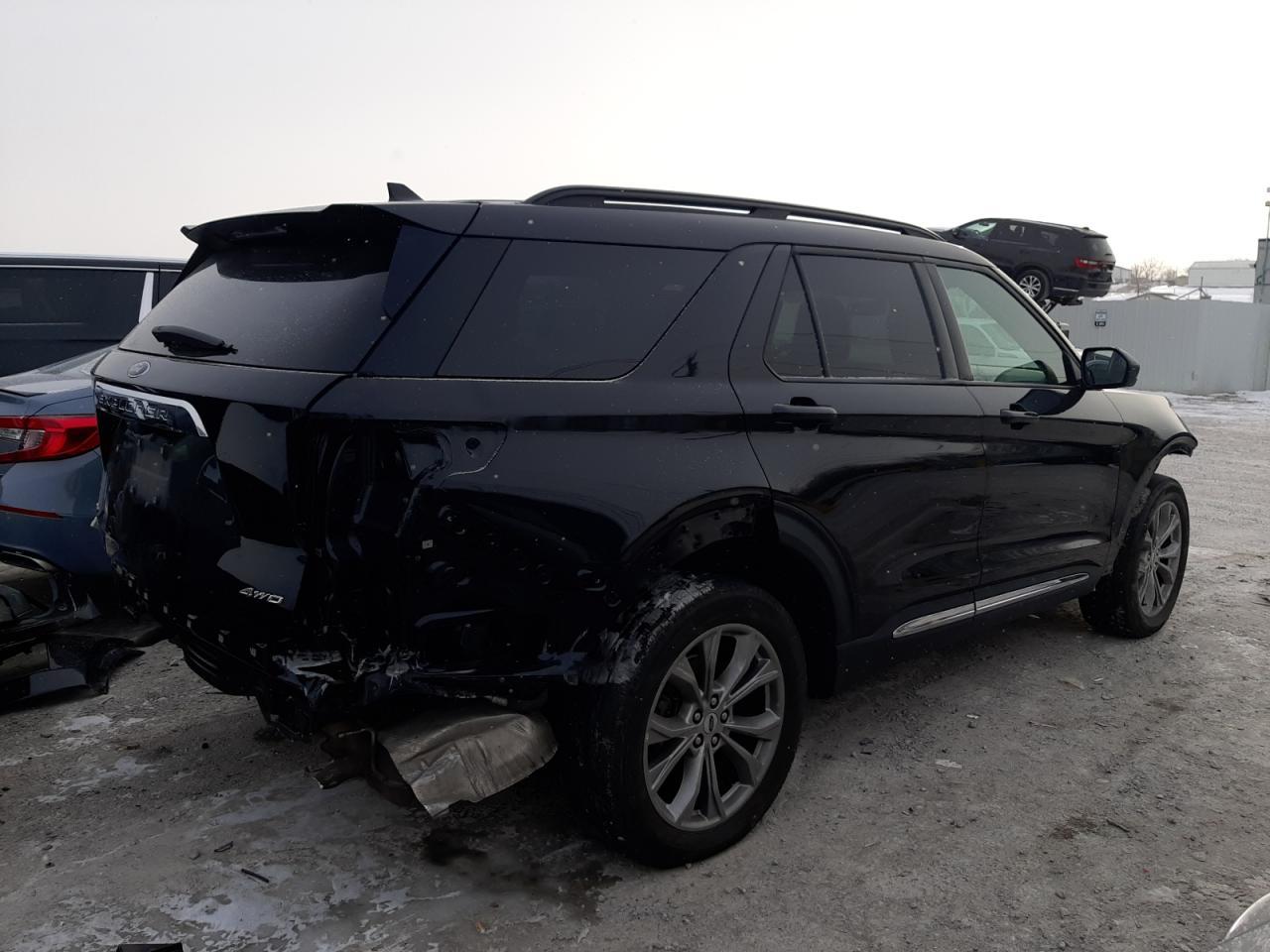 2022 FORD EXPLORER X - Фото 3
