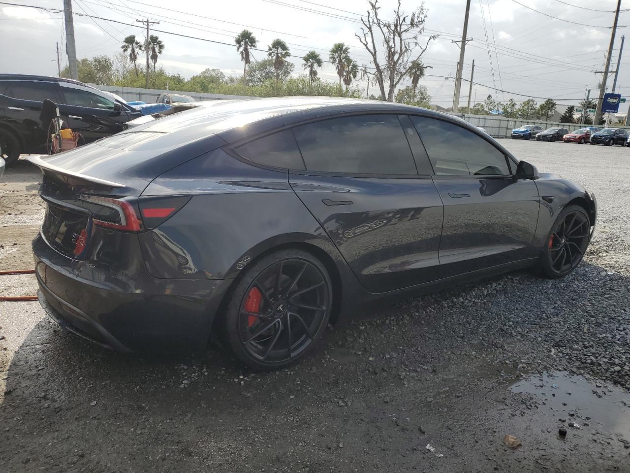 2024 TESLA MODEL 3 - Image 3