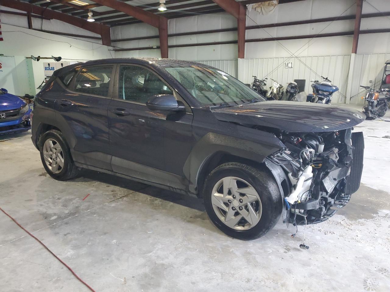 2024 HYUNDAI KONA SE - Фото 4