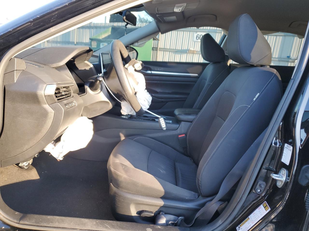 2022 NISSAN ALTIMA SV - Image 7