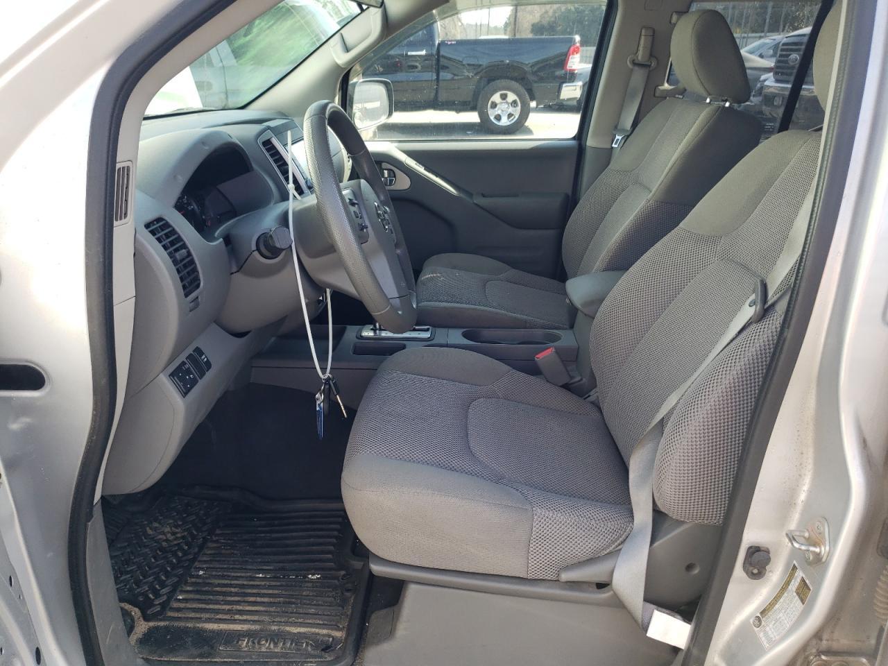 2019 NISSAN FRONTIER S - Фото 7