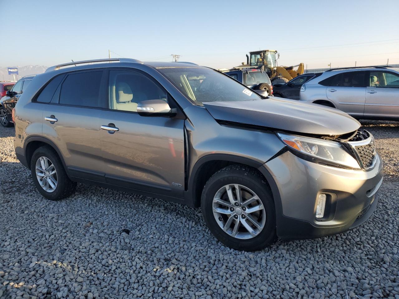 2014 KIA SORENTO LX - Image 4