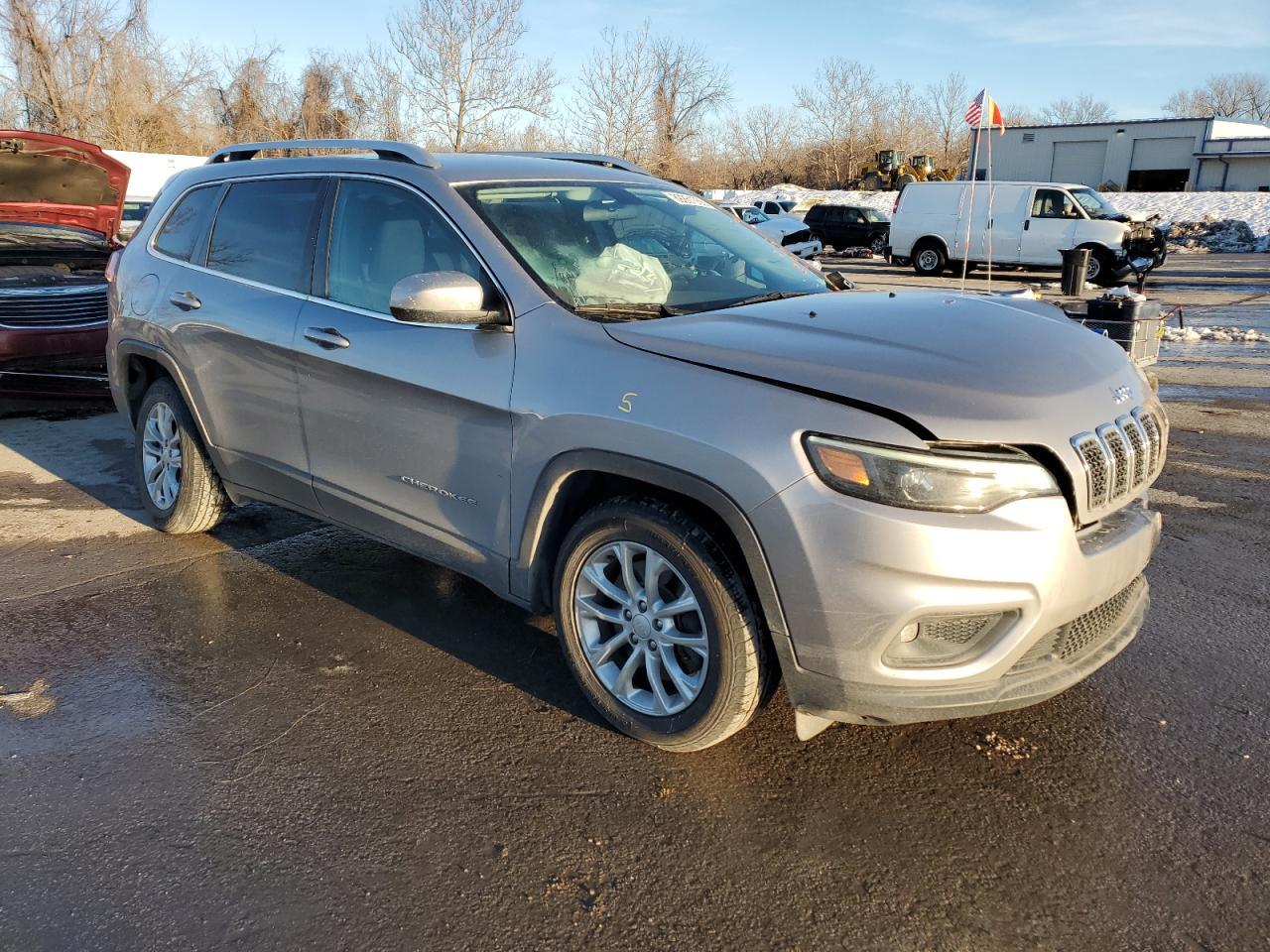 2019 JEEP CHEROKEE L - Фото 4