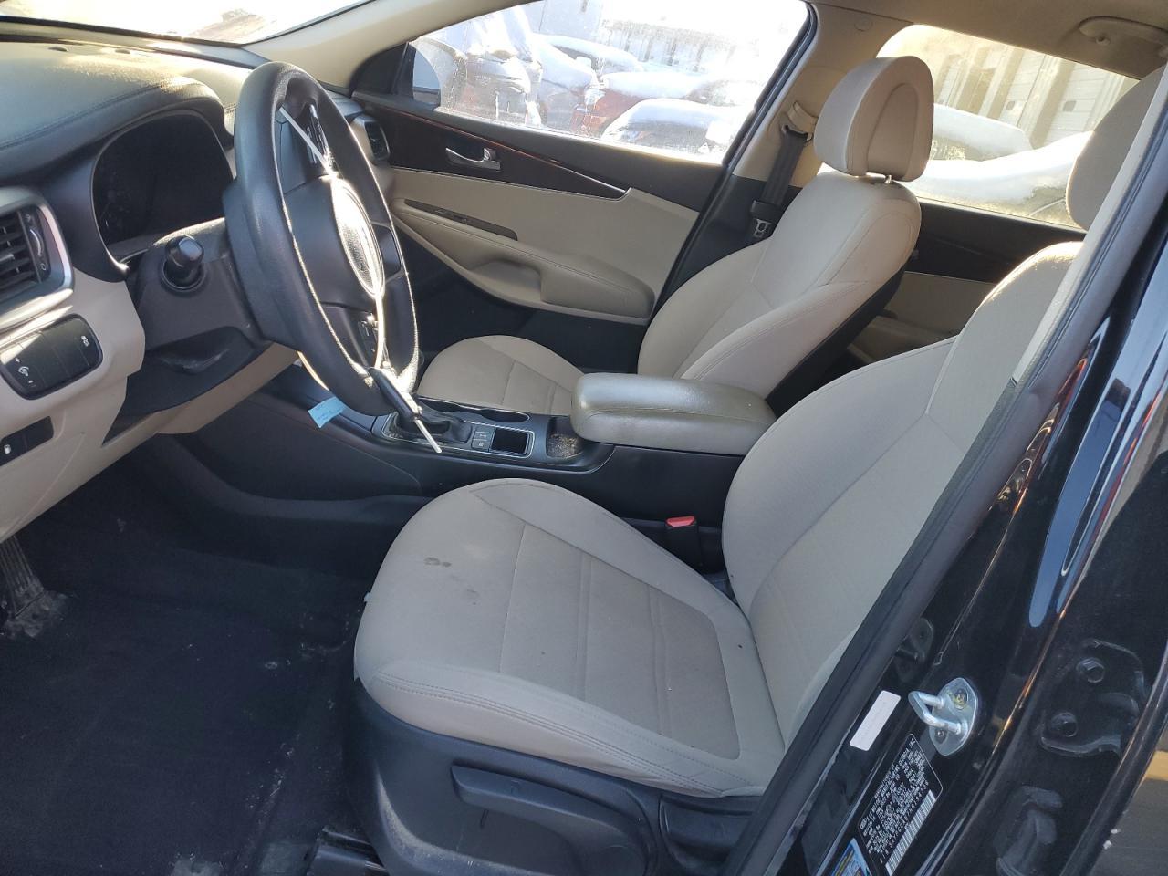 2017 KIA SORENTO LX - Фото 7