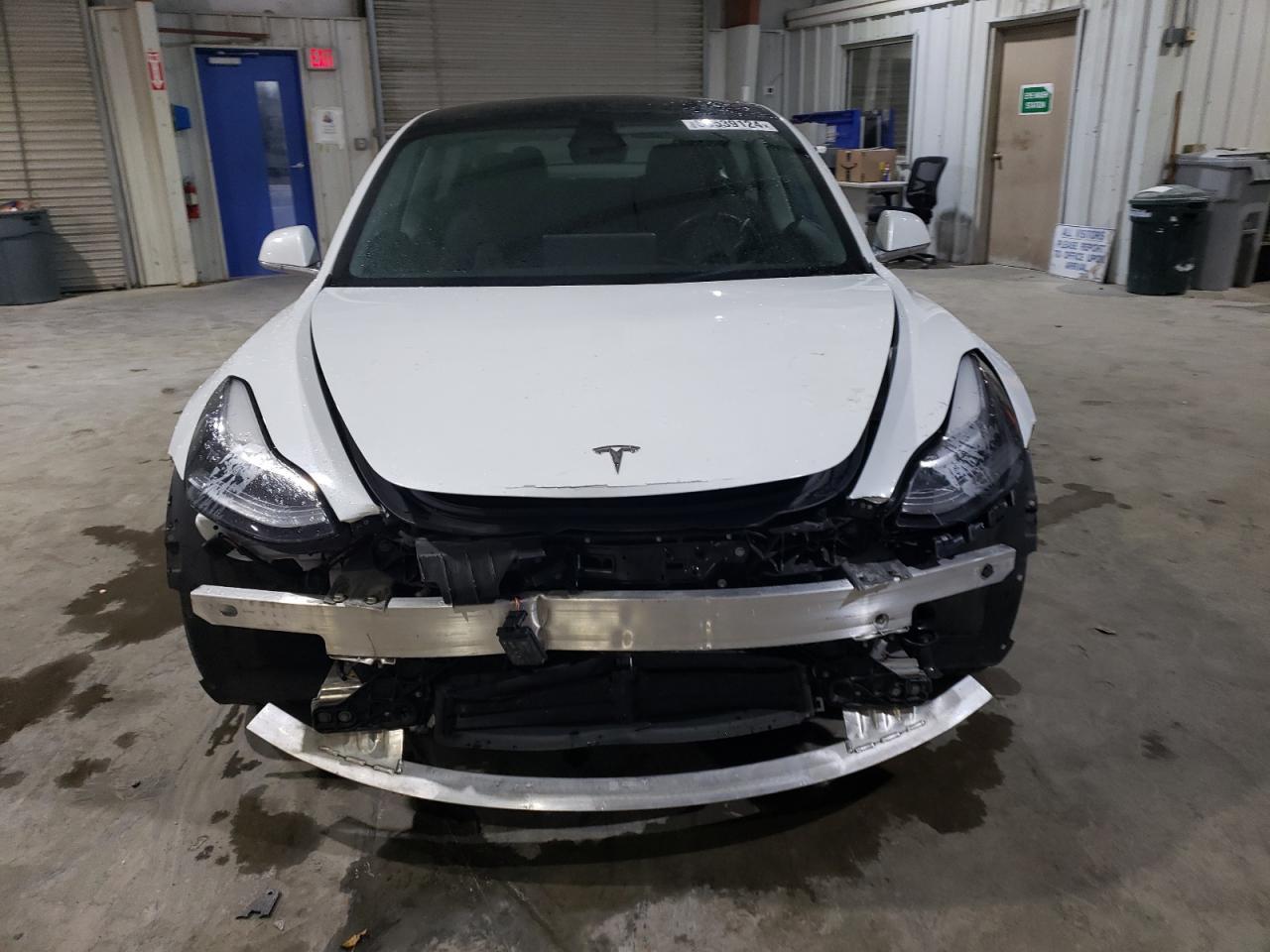 2019 TESLA MODEL 3 - Image 5