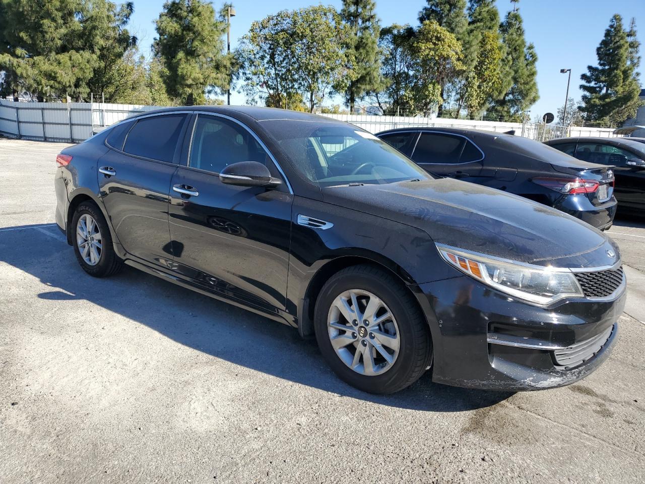 2016 KIA OPTIMA LX - Image 4
