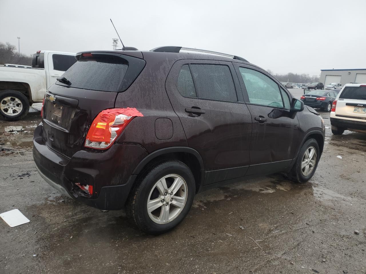 2021 CHEVROLET TRAX 1LT - Image 3
