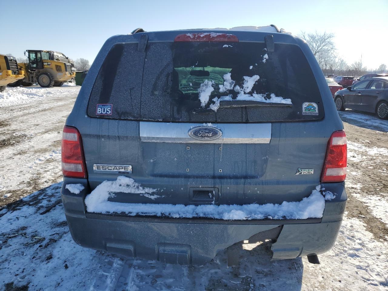2012 FORD ESCAPE LIM - Image 6