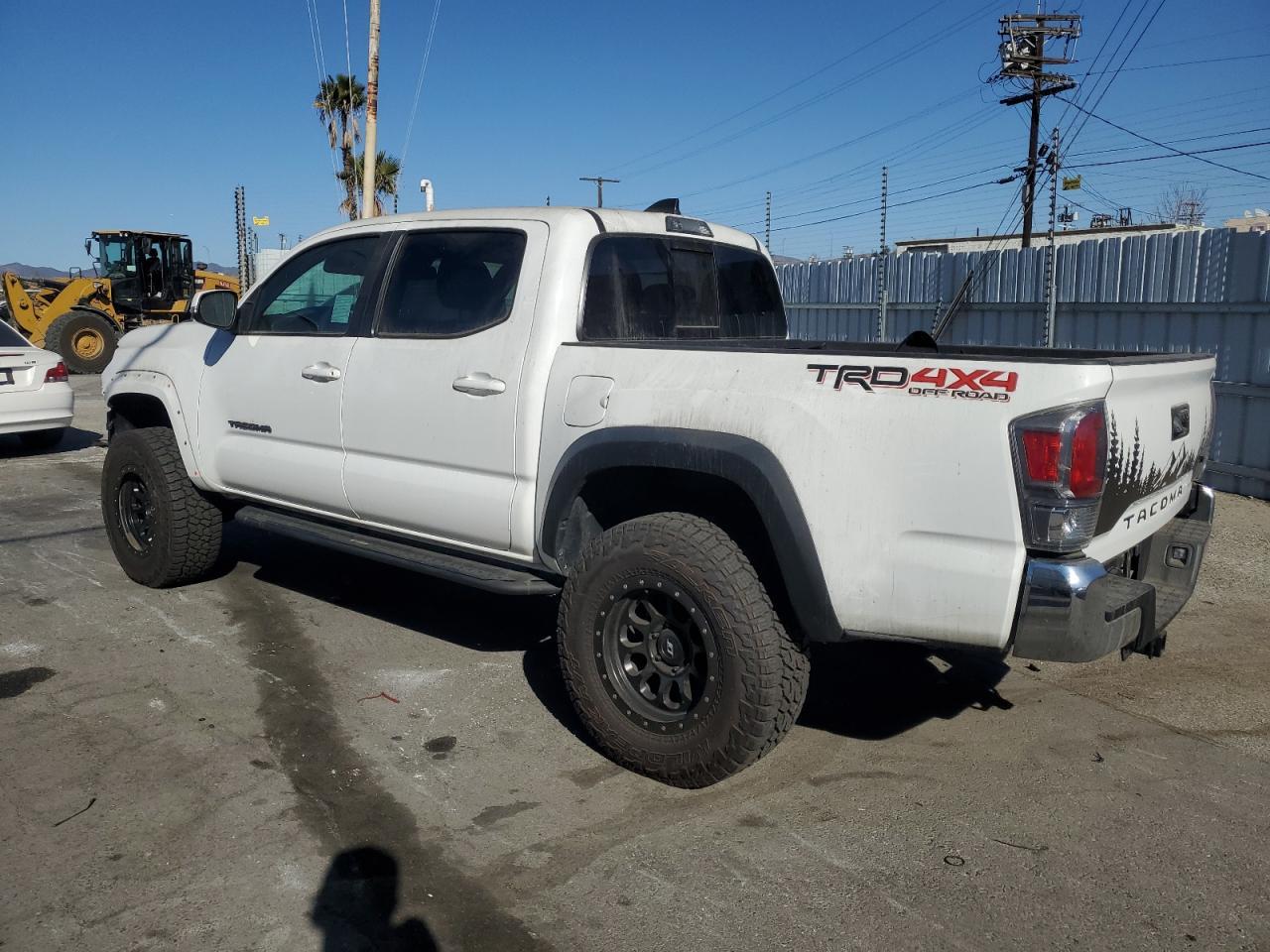 2023 TOYOTA TACOMA DOU - Фото 2