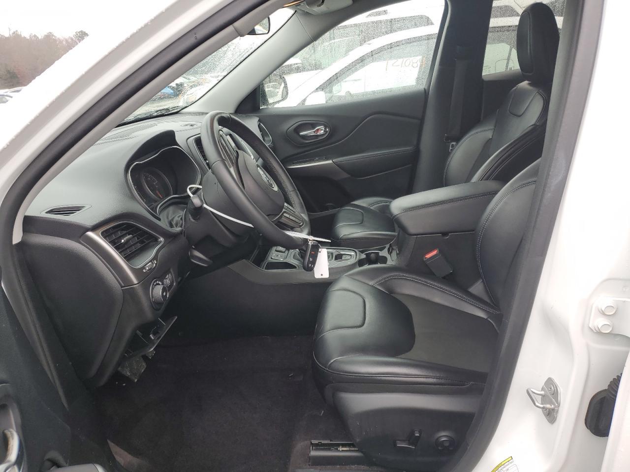 2019 JEEP CHEROKEE L - Image 7