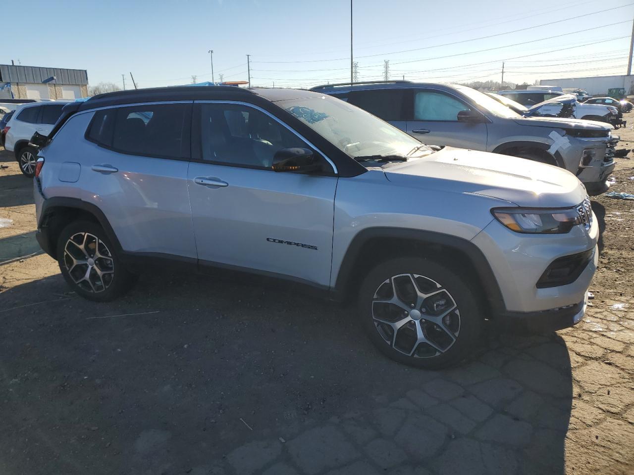 2024 JEEP COMPASS LI - Image 4