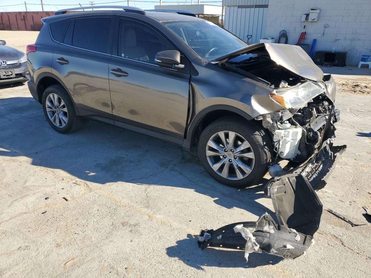 2015 TOYOTA RAV4 LIMIT - Фото 4