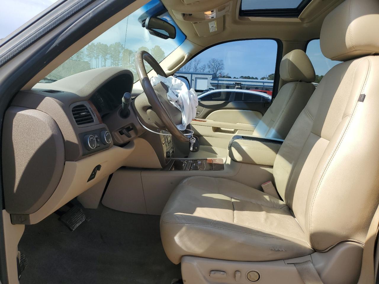 2013 CHEVROLET AVALANCHE - Фото 7