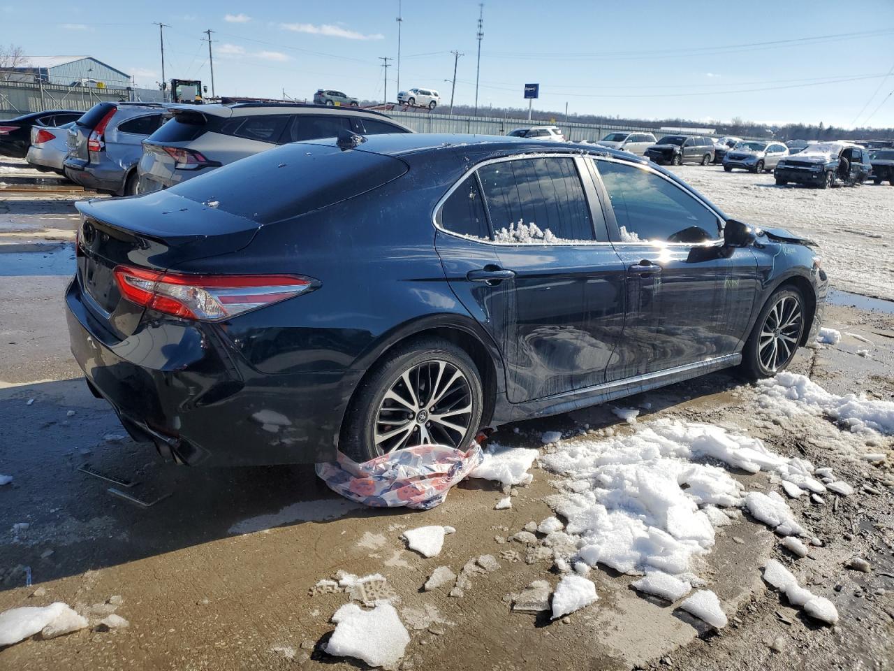 2019 TOYOTA CAMRY L - Image 3