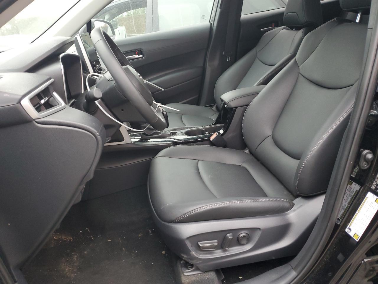 2024 TOYOTA COROLLA CR - Фото 7