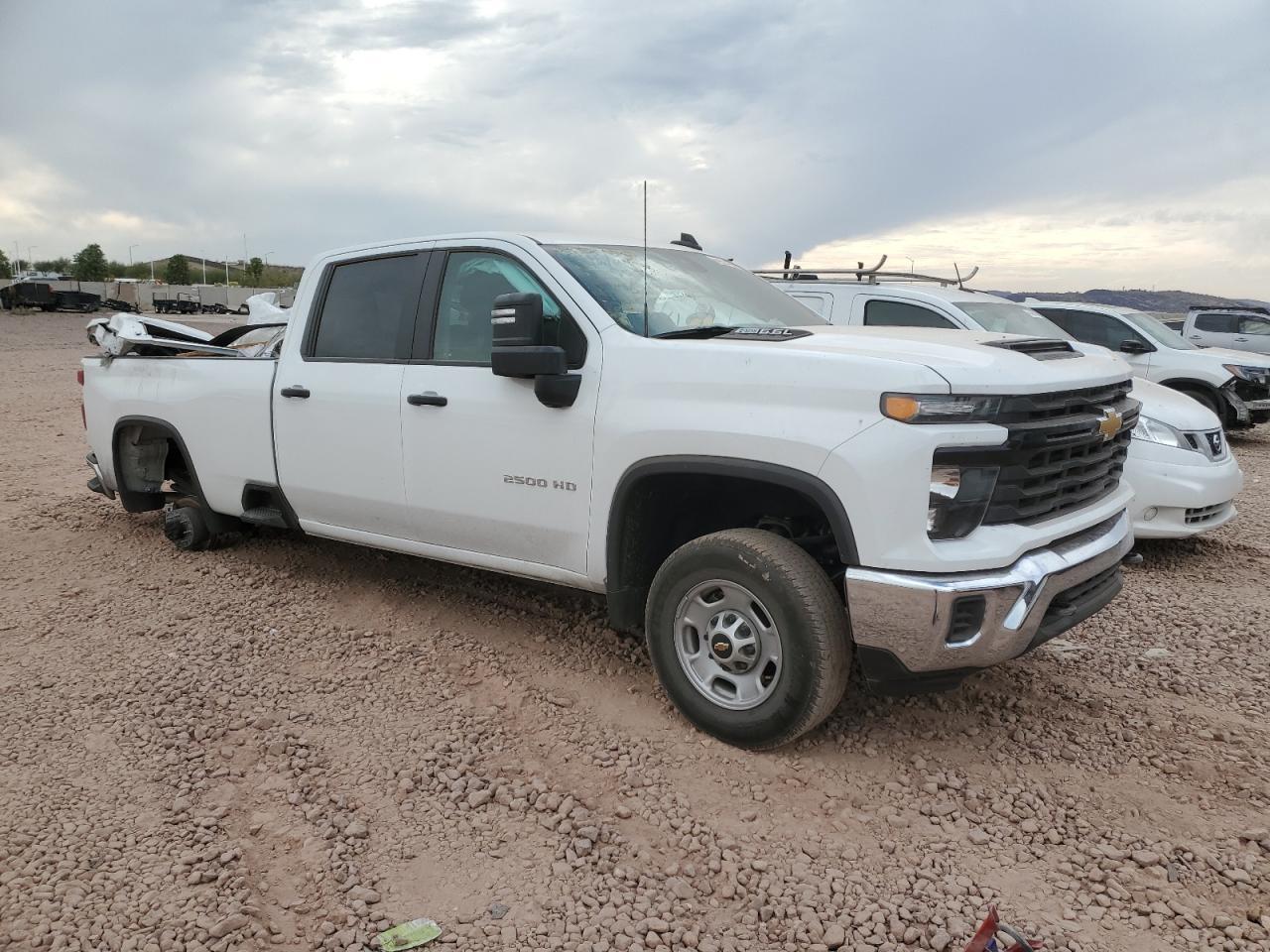 2024 CHEVROLET SILVERADO - Фото 4