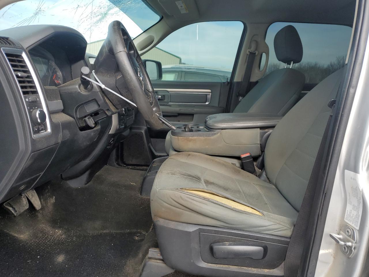 2017 RAM 1500 SLT - Image 7