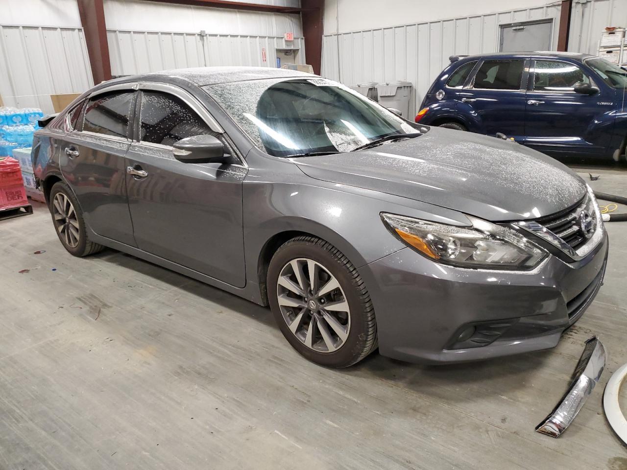 2017 NISSAN ALTIMA 2.5 - Фото 4