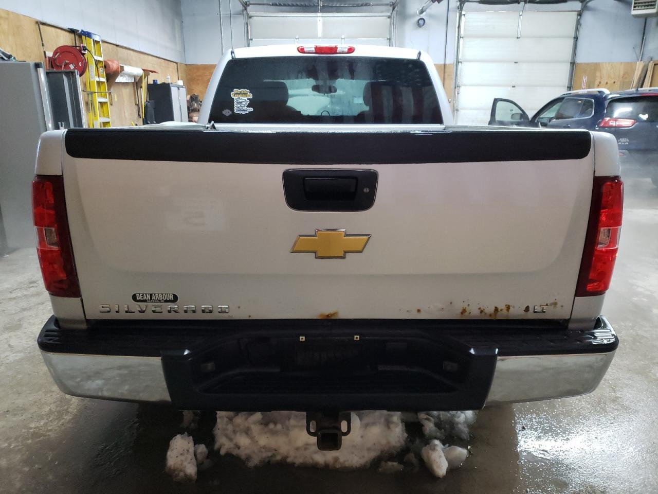 2013 CHEVROLET SILVERADO - Image 6