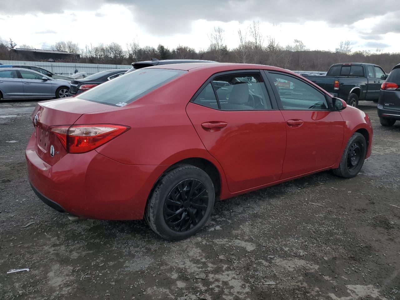 2019 TOYOTA COROLLA L - Фото 3