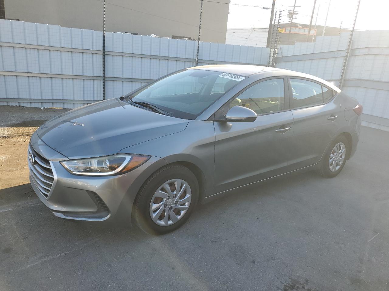2017 HYUNDAI ELANTRA SE