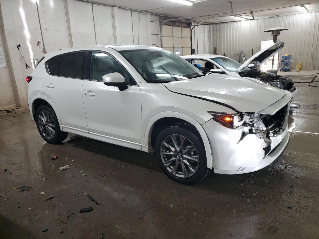 2024 MAZDA CX-5 PREMI - Image 4