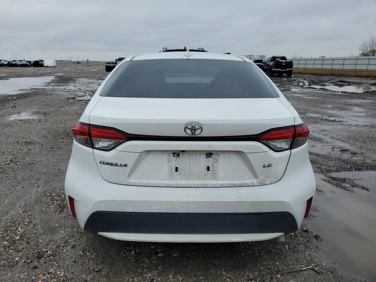 2021 TOYOTA COROLLA LE - Image 6