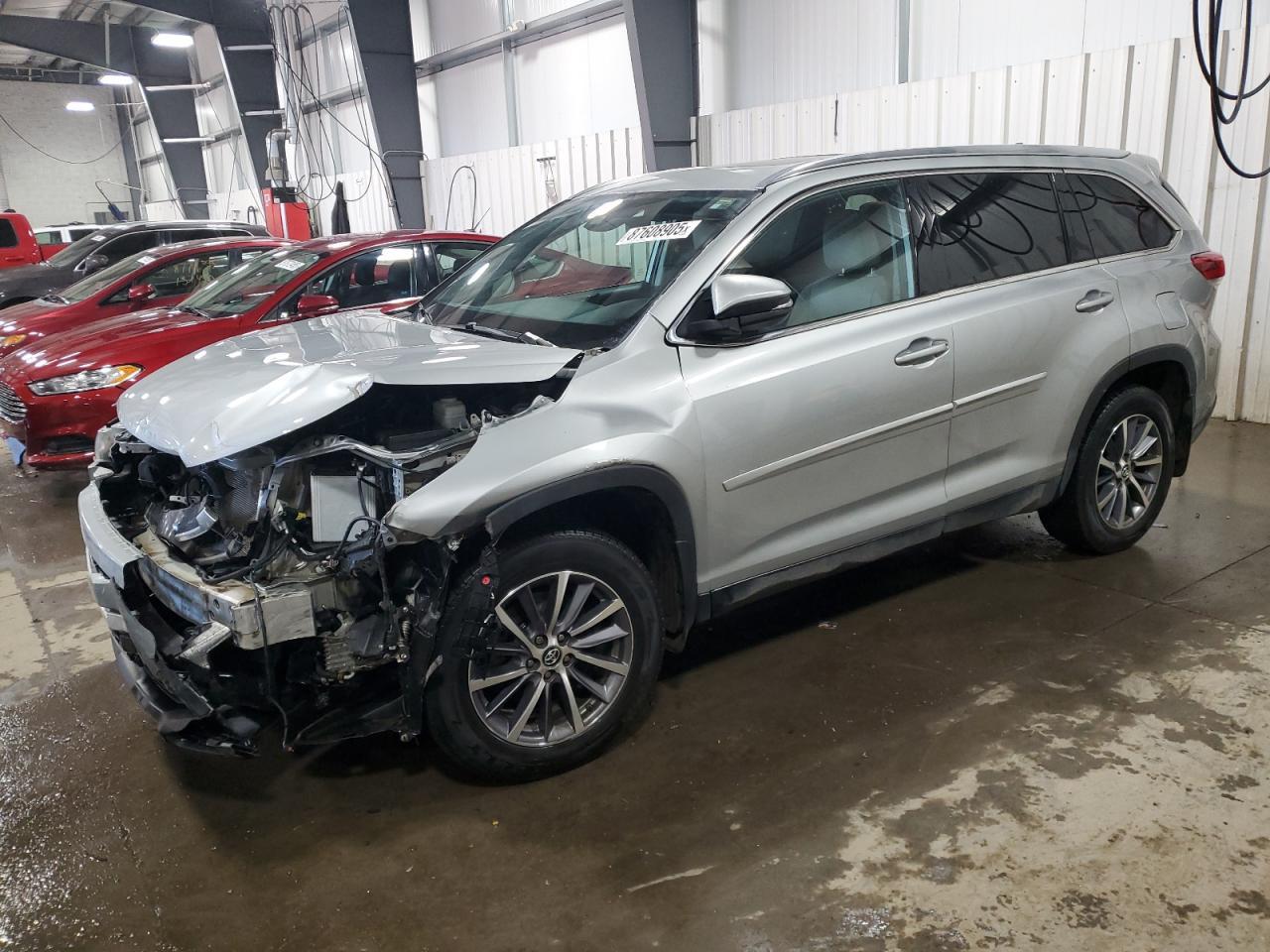 2019 TOYOTA HIGHLANDER