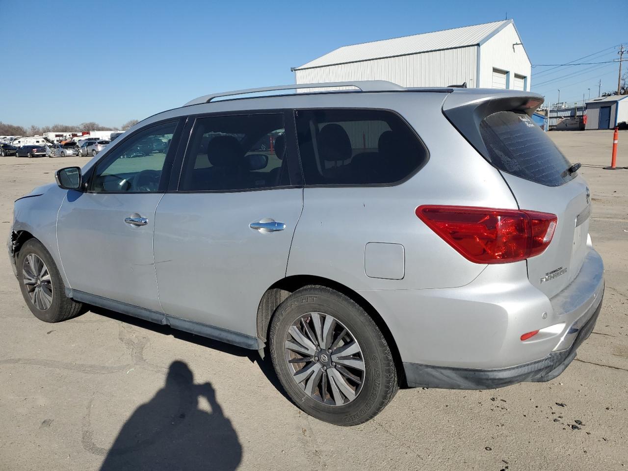 2018 NISSAN PATHFINDER - Image 2