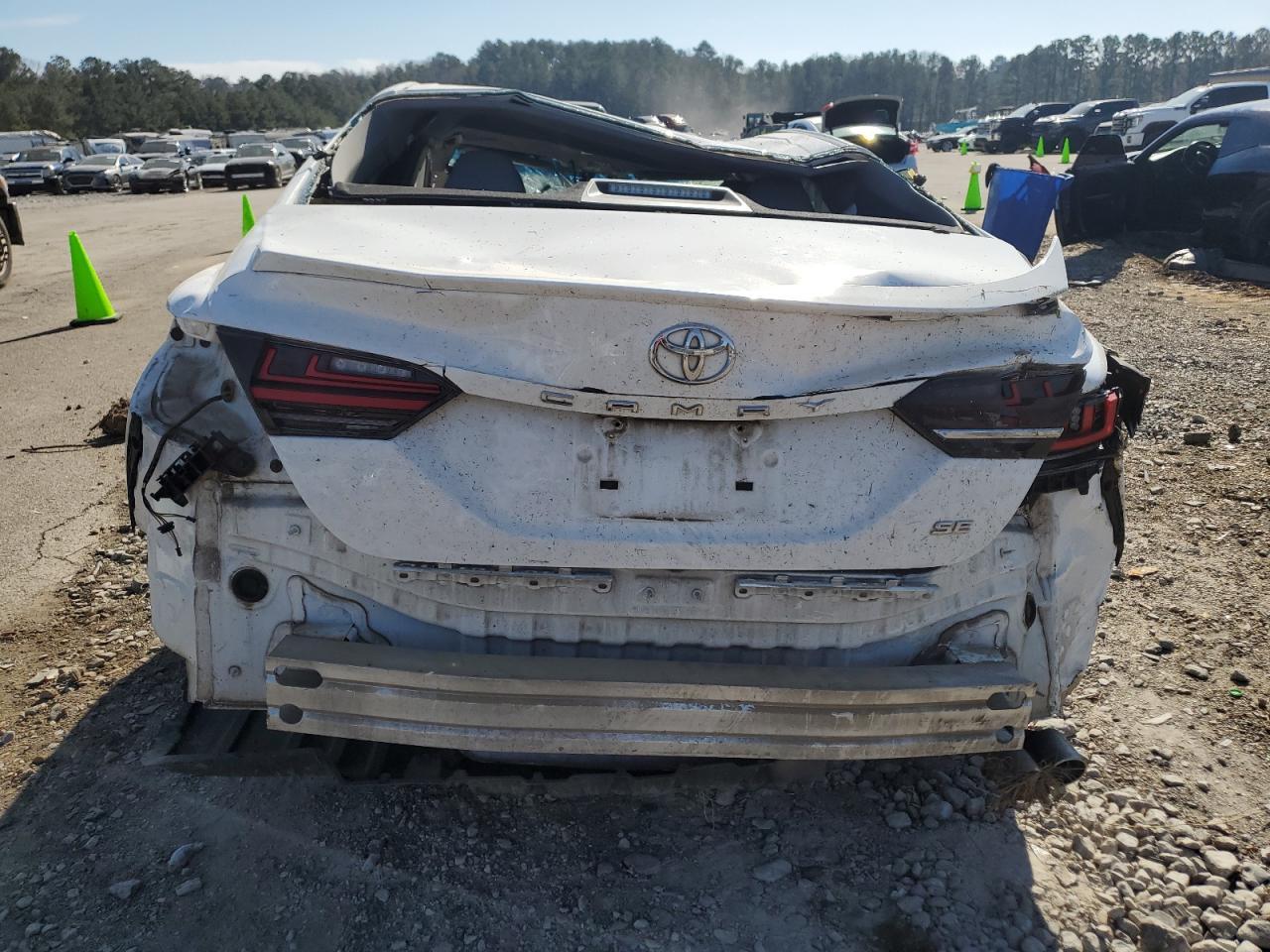 2018 TOYOTA CAMRY L - Image 6