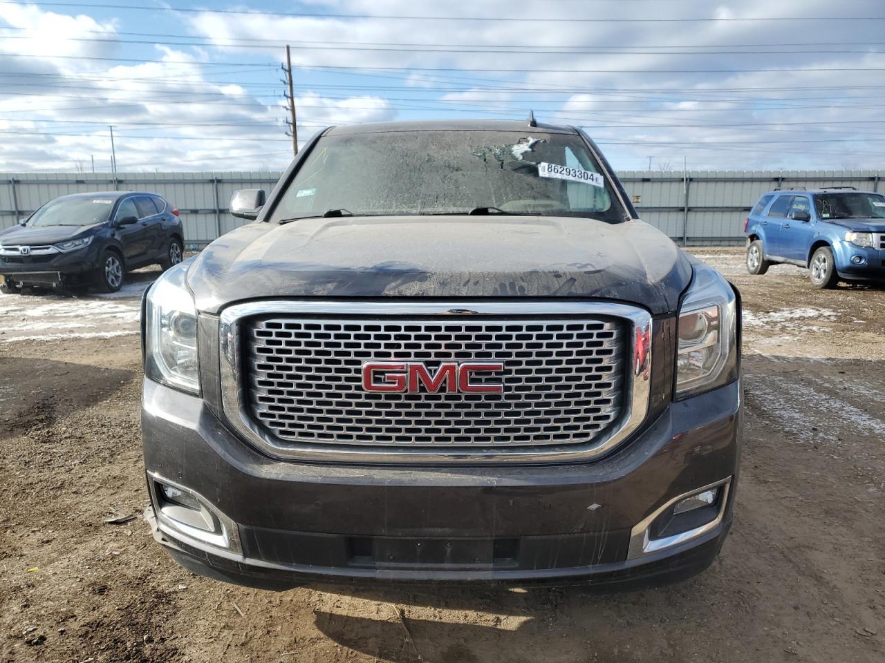 2017 GMC YUKON DENA - Фото 5