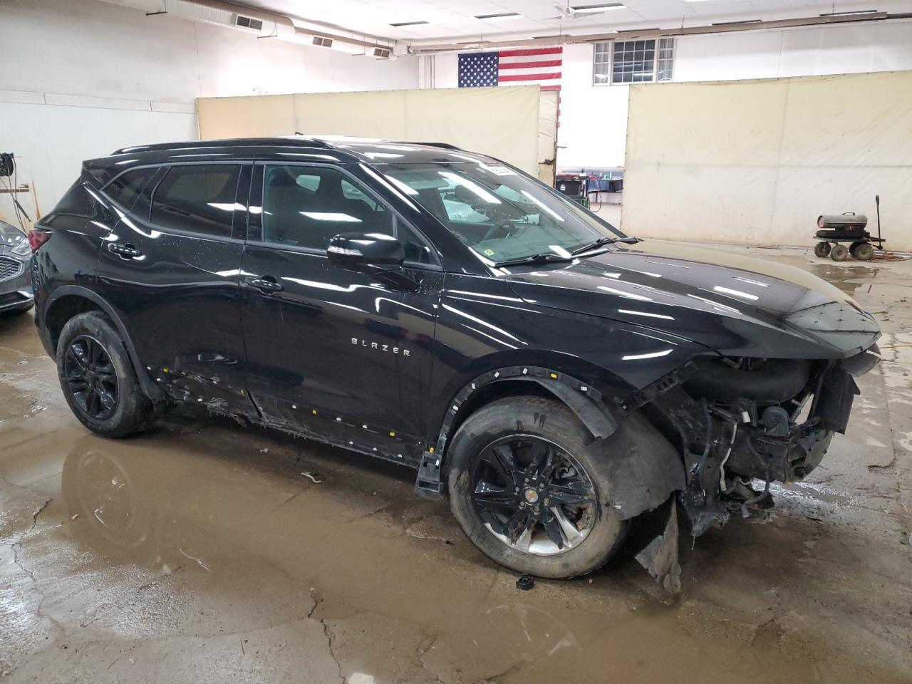 2021 CHEVROLET BLAZER 2LT - Image 4