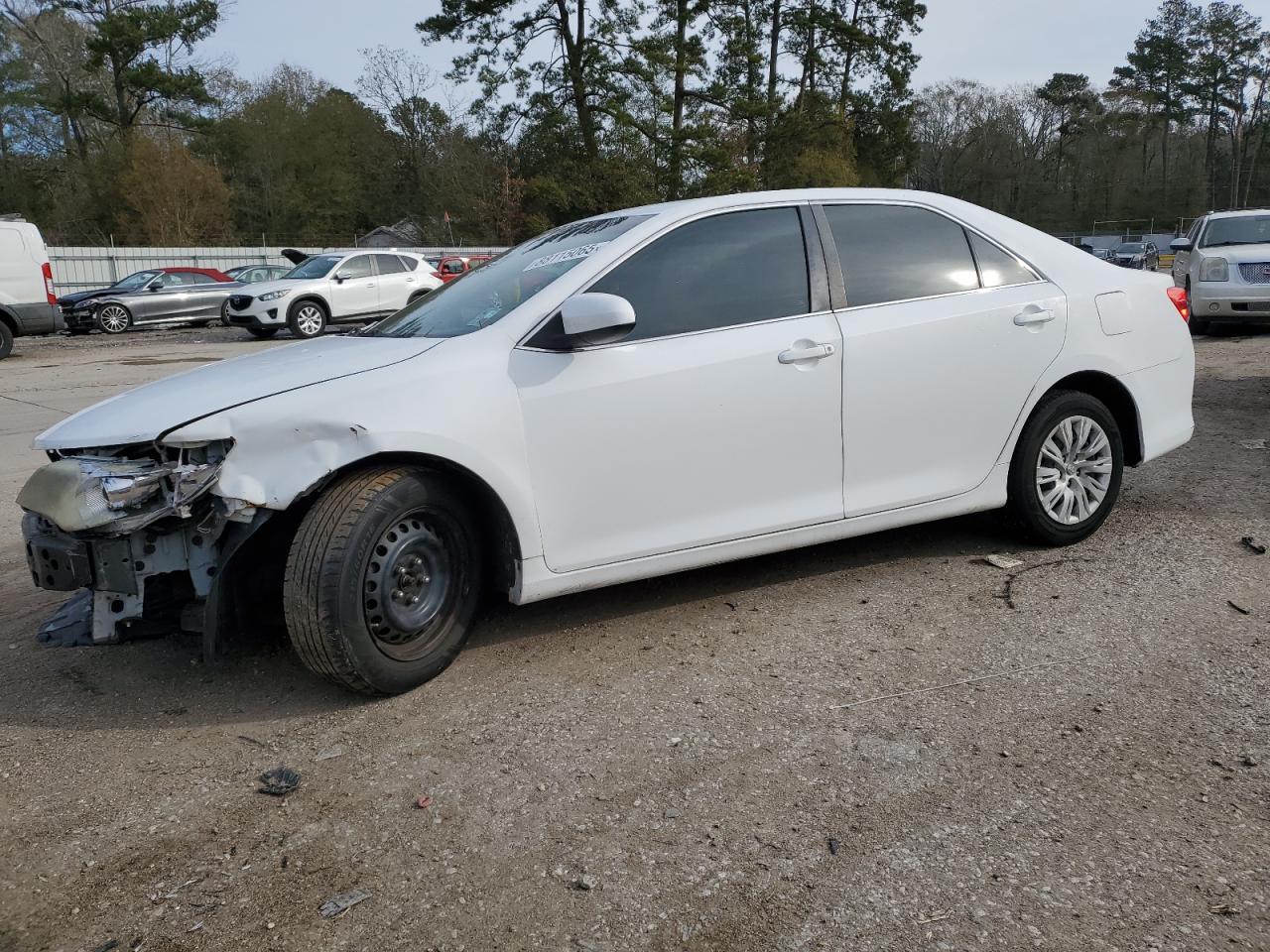 2014 TOYOTA CAMRY L
