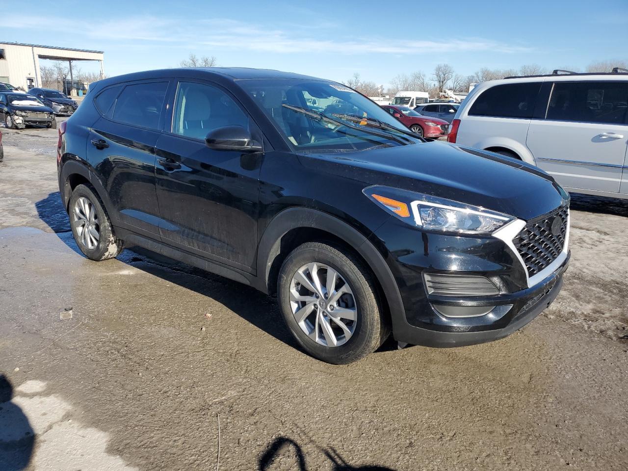 2019 HYUNDAI TUCSON SE - Фото 4