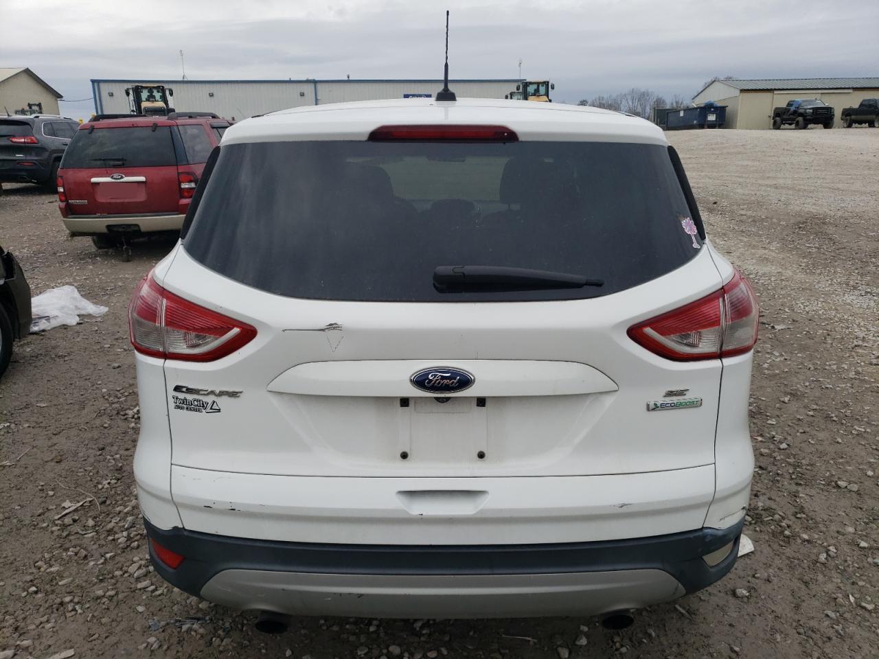 2015 FORD ESCAPE SE - Image 6