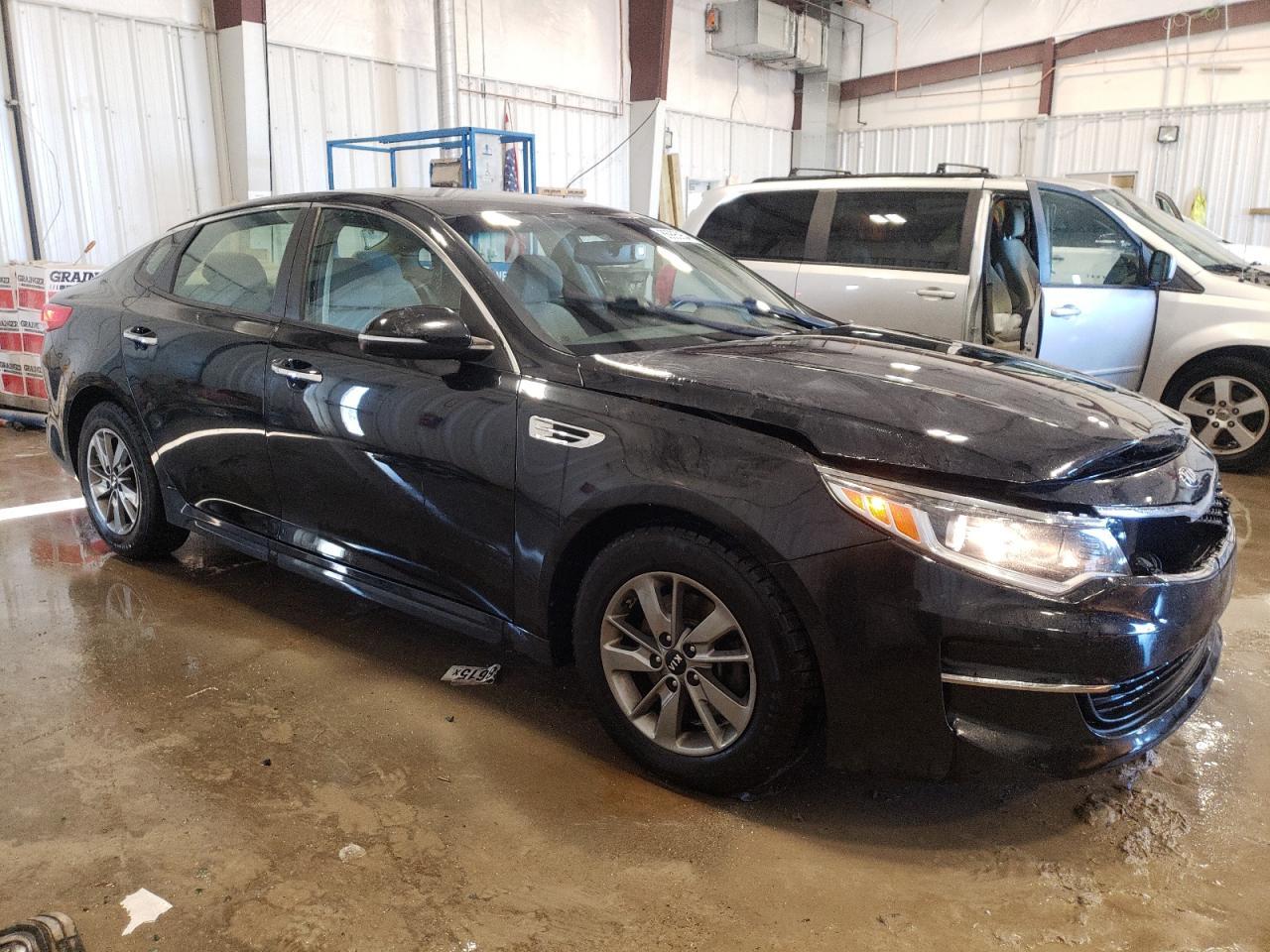 2016 KIA OPTIMA LX - Фото 4