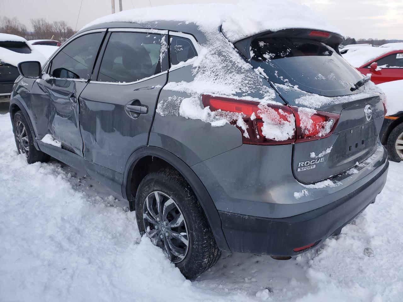 2018 NISSAN ROGUE SPOR - Фото 2