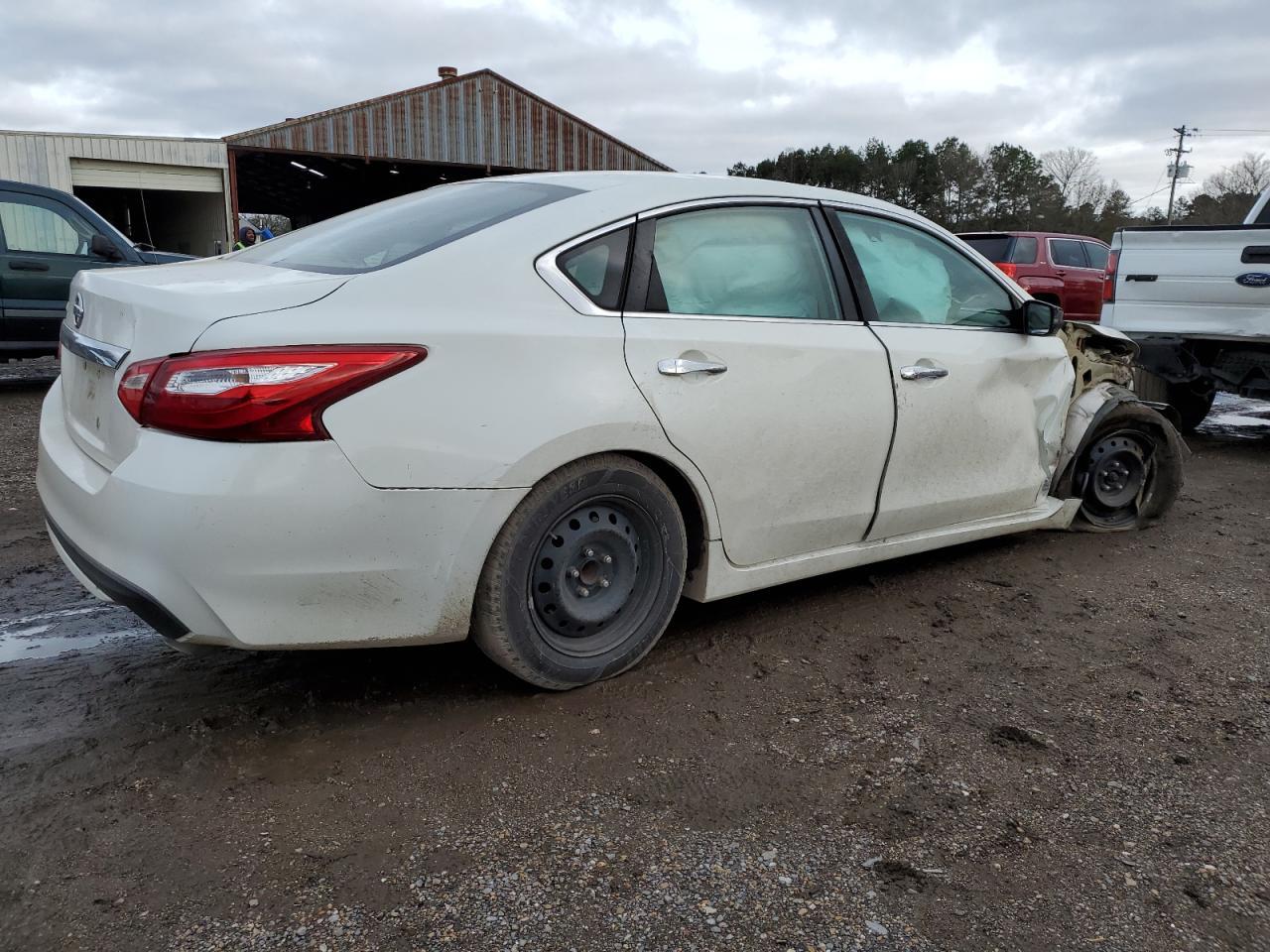 2017 NISSAN ALTIMA 2.5 - Фото 3