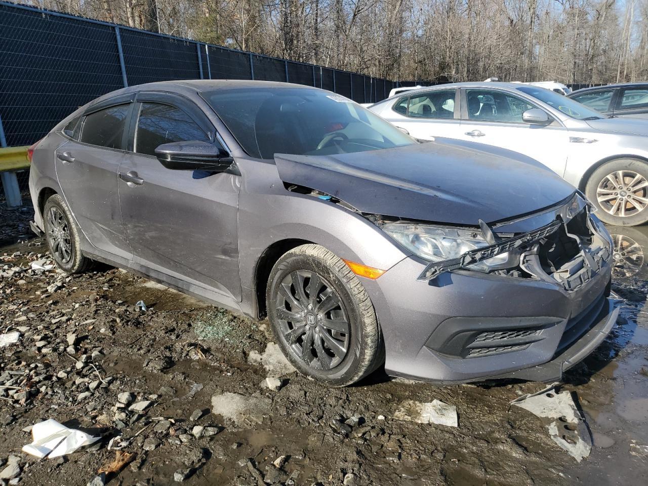2016 HONDA CIVIC LX - Image 4