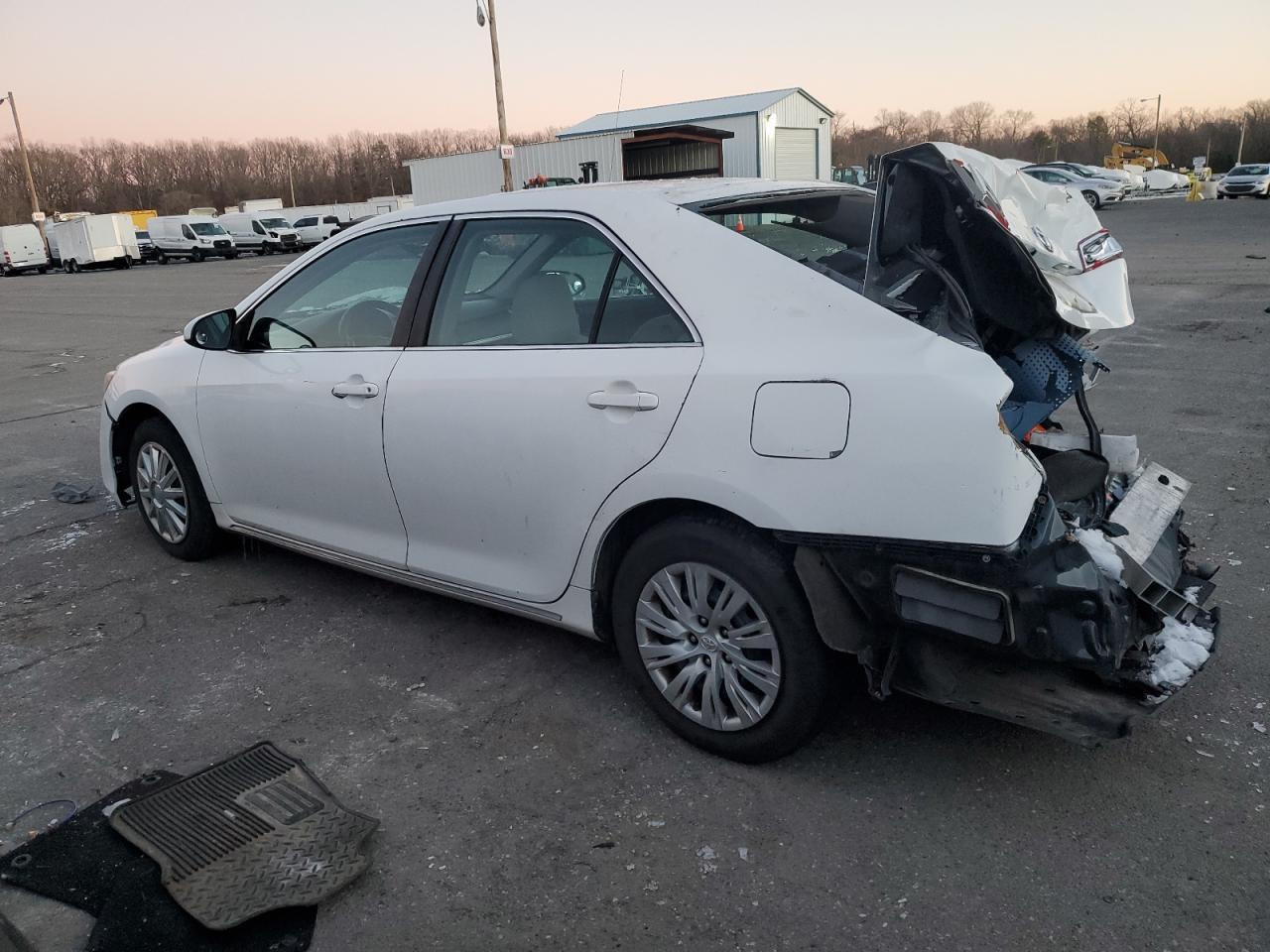 2013 TOYOTA CAMRY L - Image 2