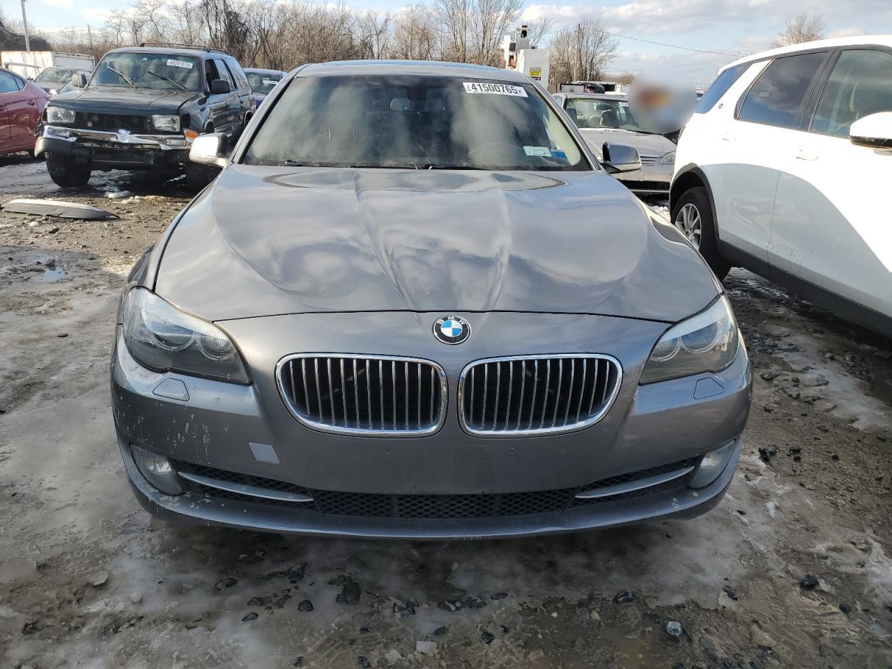 2013 BMW 528 XI - Image 5