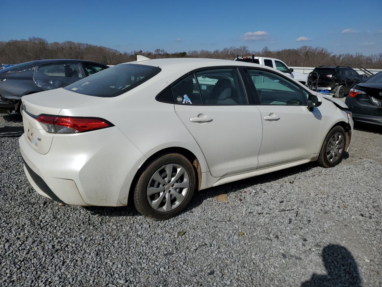 2020 TOYOTA COROLLA LE - Фото 3