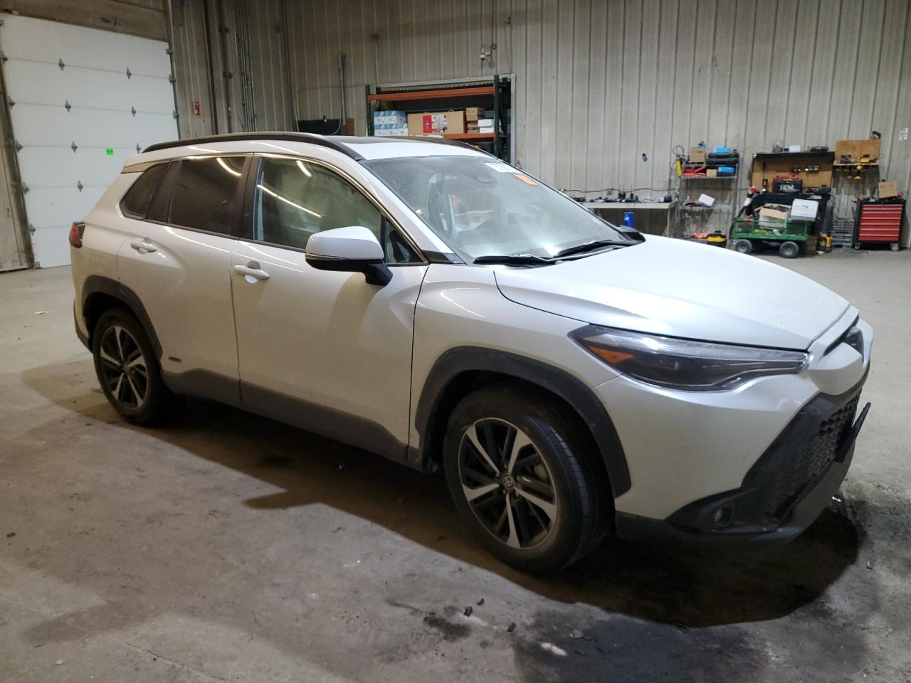 2024 TOYOTA COROLLA CR - Image 4