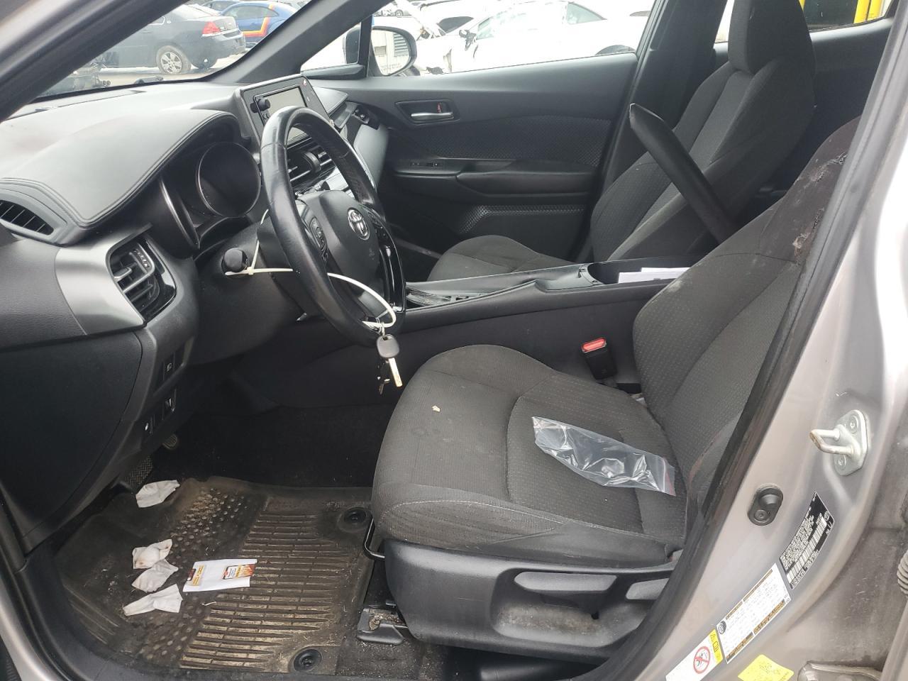 2018 TOYOTA C-HR XLE - Image 7