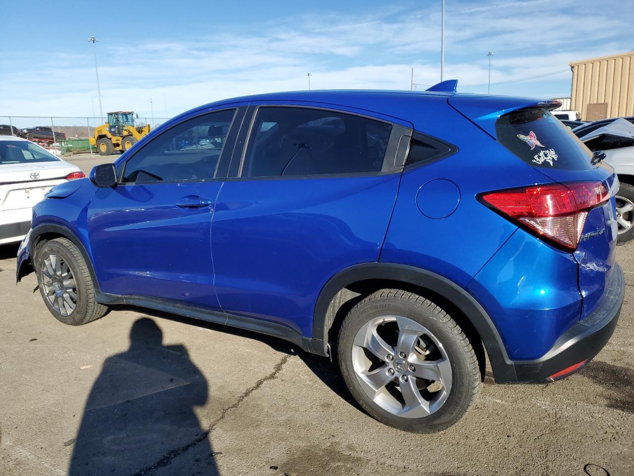 2018 HONDA HR-V LX - Image 2