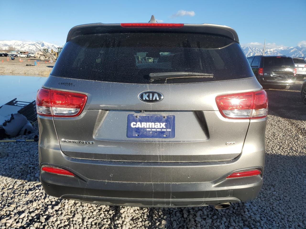 2016 KIA SORENTO LX - Фото 6